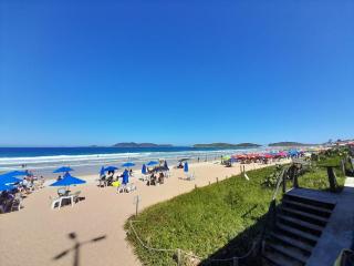 Casa espaçosa à beira-mar Peró Cabo Frio RJ - Cabo Frio - 4