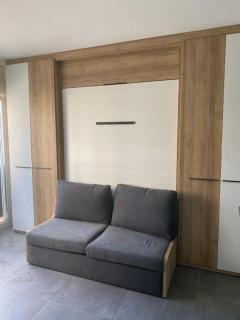 Joli studio tout équipé - Oullins - 1