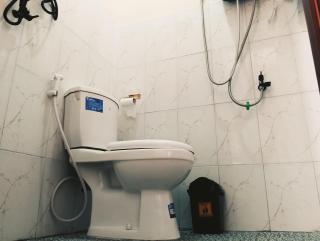 Adi & Oka Guest House - 2