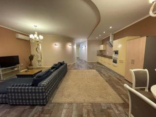 Apartment on Klovsky Uzviz - Kiev - 9