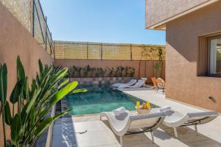 Villa Dar Yas, Luxe à 15min du Centre avec Piscine Chauffée, Cuisinière, Chauffeur, Air Hockey, Ping-Pong & Jeux de Société - Marrakesh - 9