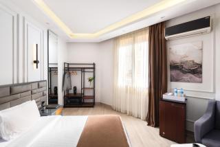 Capital Hotel - 9