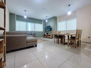 Exquisite 2 bed in Marina - 4