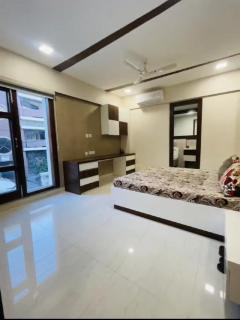 HomiStay Luxury Two Bhk - Panchkula - 9