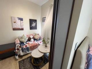 Near MOA&Airport with WIFI and Manila Bay Okada View 6Q - 7