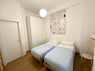 Charming apartment Centro Navigli Tortona - Milan - 4