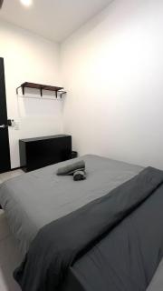 Urban Suites Nest 2BR New Unit 2 Free Carpark High Floor Nice View Unit - George Town - 1
