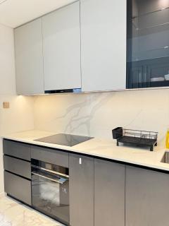 Metropole Thu Thiem - Luna Apartment - Chic, Unbeatable LOCATION, Great Value!!! - Ho Chi Minh - 2