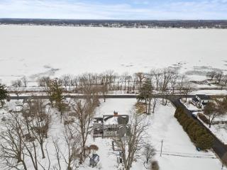NEW Cayuga, Hot Tub, Dog Friendly, Wine Trail - Cayuga - 7