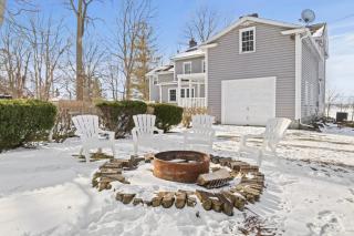 NEW Cayuga, Hot Tub, Dog Friendly, Wine Trail - Cayuga - 4