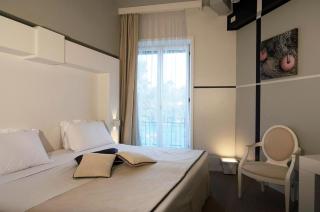 Portofino Deluxe Family Suite - balcony, sea view, private hotel beach - 0