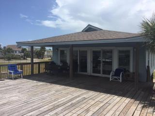Gated Deck for Children 3BR Great Fishing! - Galveston - 8