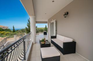 Irene Luxury Villa - 5