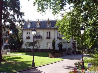 Escapade exotique -Terrasse Privée-Love&Jacuzzi - Franconville - 2