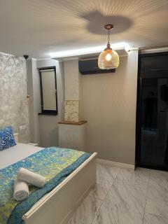Minimal Studio in hearth of old town - Bucharest - 7