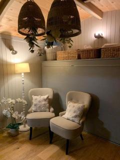 Luxury Shepherd's Hut and Hot Tub Retreat - Milverton - 1