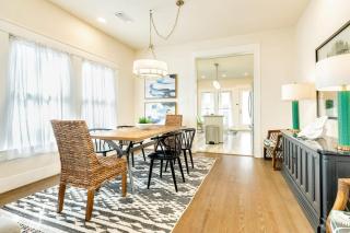 Grand Galvez Getaway - Iconic View, Quick Walk to BEACH! - 8