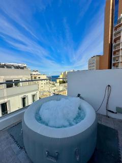 Paceville - Penthouse - HOT TUB & SEA VIEW ROOF - St Julian's - 6