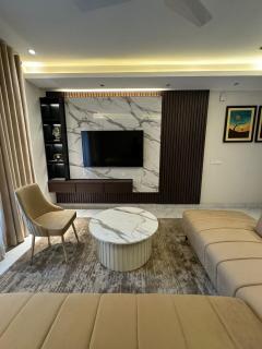 2 Bed Apartment in Gulberg III - 9