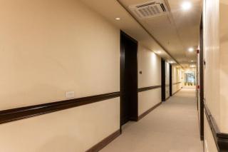 2 Bed Apartment in Gulberg III - Lahore - 8