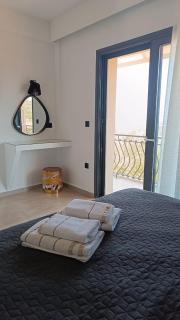 Marea Luxury Suites - Korithion - 1