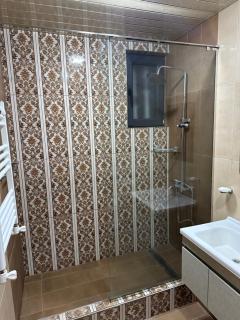Jrvezh Villa Guesthouse - Erevan - 9
