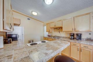 Near Hiking and Golfing Sedona Home with Patio! - Sedona - 2