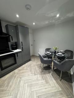 Peterhead Stay 2 Bed Apartment No 50 - Self Contained - 5