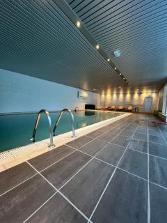 Voss Apartment in Oppheim Resort, pool and view - Vossevangen - 5