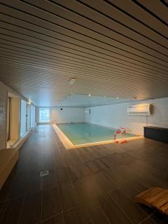 Voss Apartment in Oppheim Resort, pool and view - Vossevangen - 4