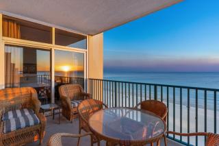 Jade East Towers 0840 by Newman-Dailey - 9