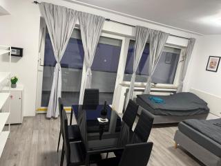 Zentrale Monteurwohnung Ferienwohnung Recklinghausen 6 Personen - Recklinghausen - 0