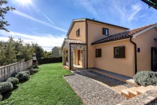 Villa With Pool in Croatia Vrsar - Gradina - 9
