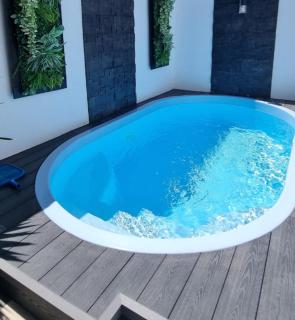 Tiny Pool House - Vir - 4