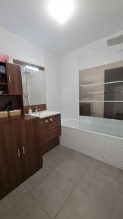 Entre Paris et Disney Chambre pour femme exclusivement - Champigny-sur-Marne - 6