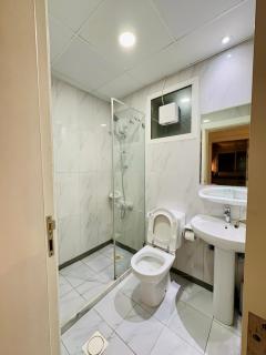 1 BHK Spacious Family Friendly - Sharjah - 5