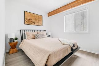 Japandi, 3BD Townhome Near Downtown, Beach and Wineries - 6