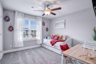 A Taste of Luxe Upscale Condo Near Nashville and Ft Campbell - Clarksville - 1