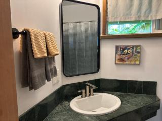 Banyan Tree B&B Retreat - Makawao - 1