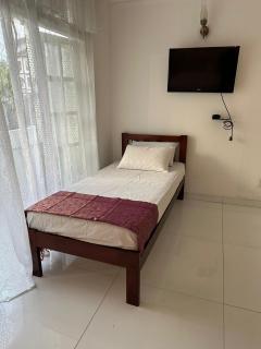 Ibiza Villa Kandy - Kandy - 4