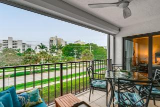 Beachy Marco Island Condo with Resort Amenities! - Marco Island - 9