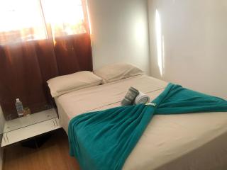 Apartamento com 3 quartos,piscinas de terça a quinta feira livre, garagem,portaria 24hrs - Vitória da Conquista - 3