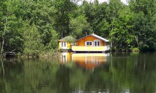 Chalet flottant sur lac et spa - 8
