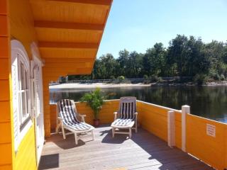 Chalet flottant sur lac et spa - Mios - 1