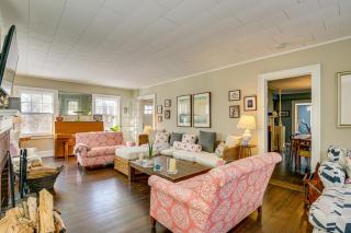 Historic Poughkeepsie Home Near Arlington and Vassar - 5