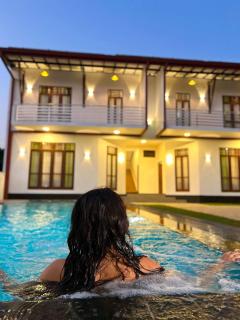 Villa Elegant Oasis - Horana - 9
