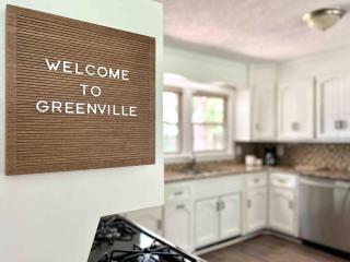 New Modern Lux Large Home 10MIN Downtown Sleeps 12 - Taylors - 3