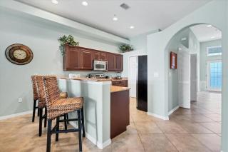 Waterside Condo - Boca Grande & Manasota Beaches minutes away - January till the 28th is still Available! - Rotonda West - 3