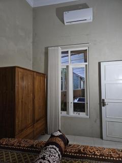 Villa Hollandia - - 2