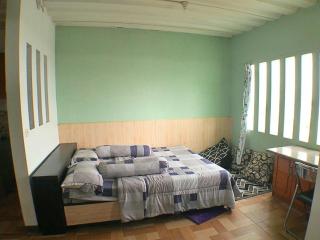 Zeta Guest House, Dago - Bandung - 3